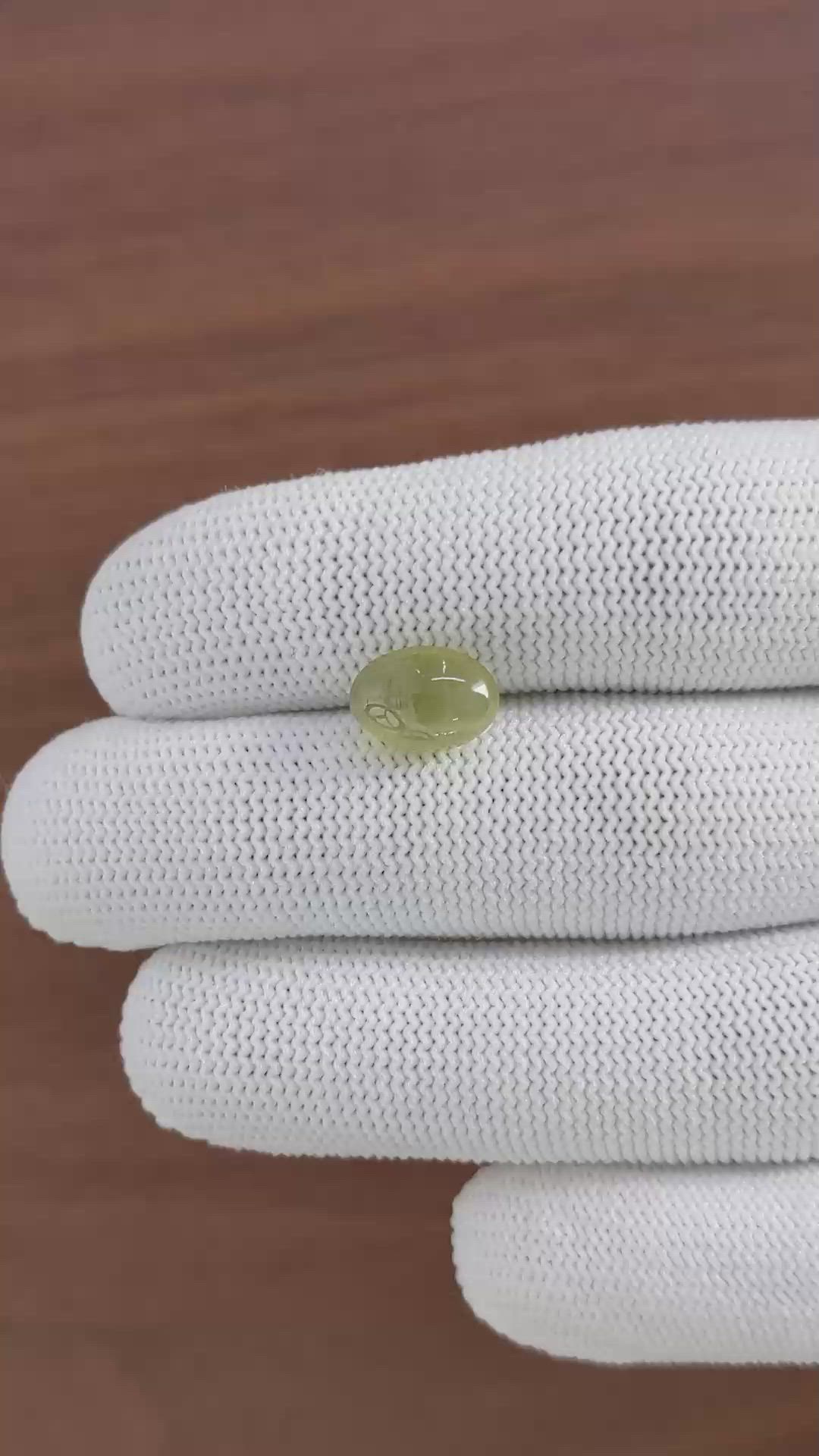 3.79 Ct. Green Cabochon Apatite from Ceylon (Sri Lanka) Size Video