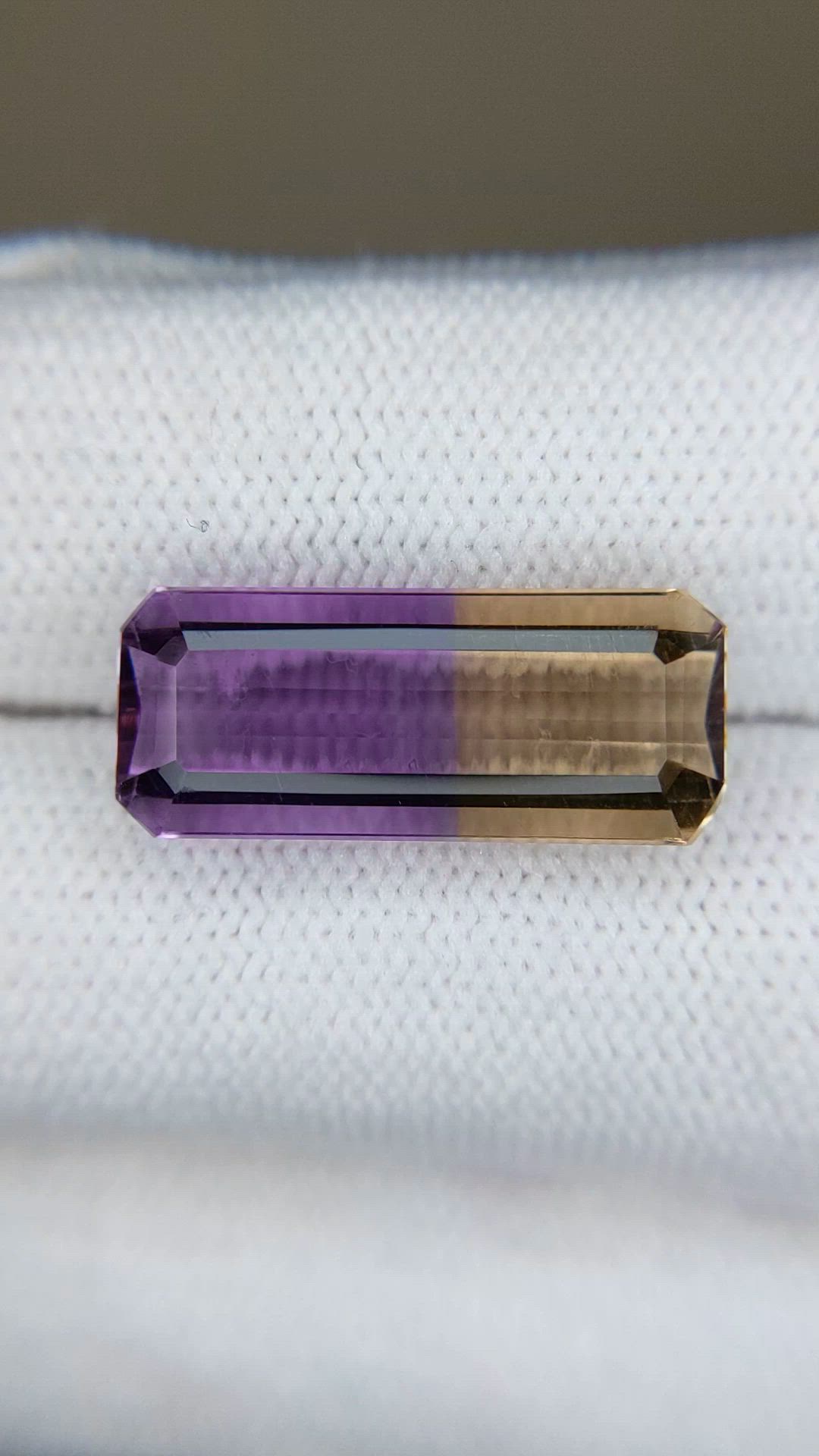 8.66 Ct. Bi Color Ametrine from Brazil Size Video