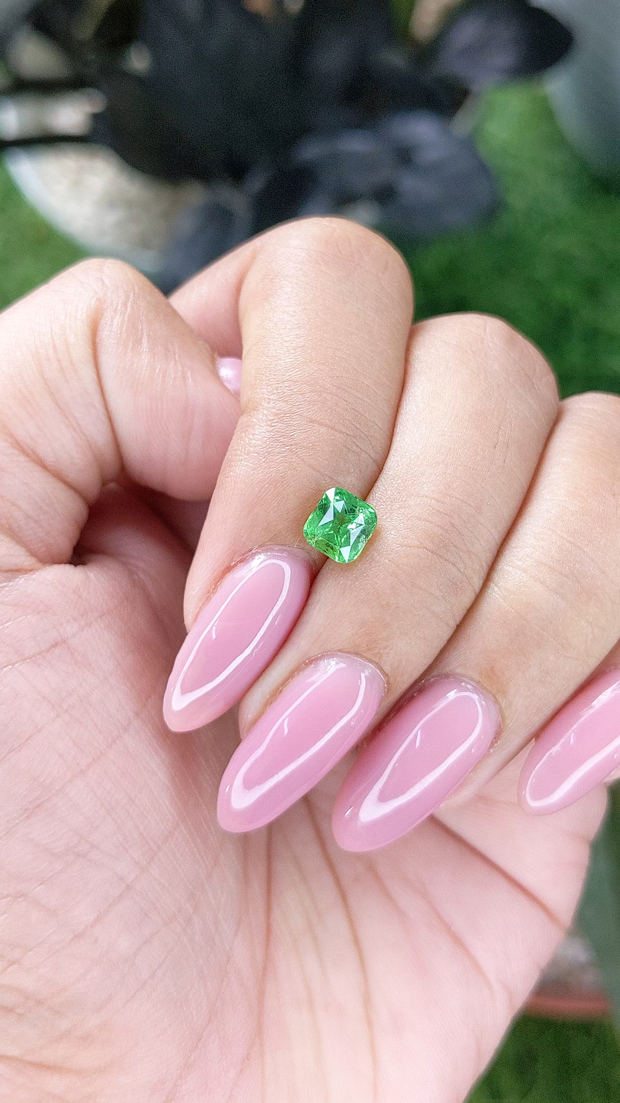 1.11 Ct. Tsavorite Garnet from Tanzania Size Video