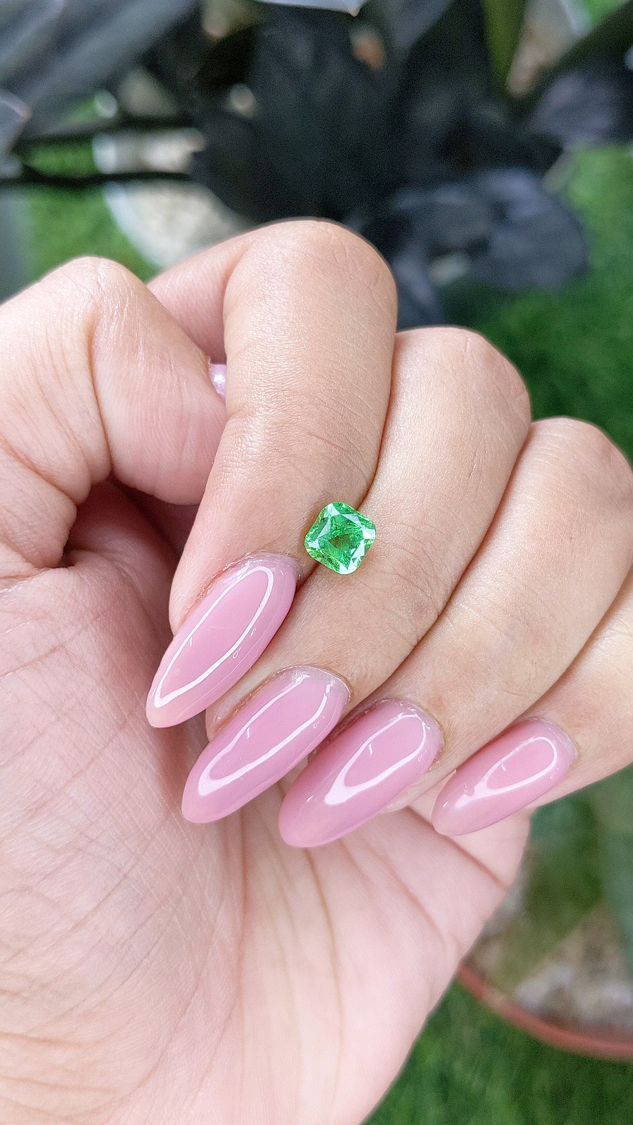 1.03 Ct. Tsavorite Garnet from Tanzania Size Video