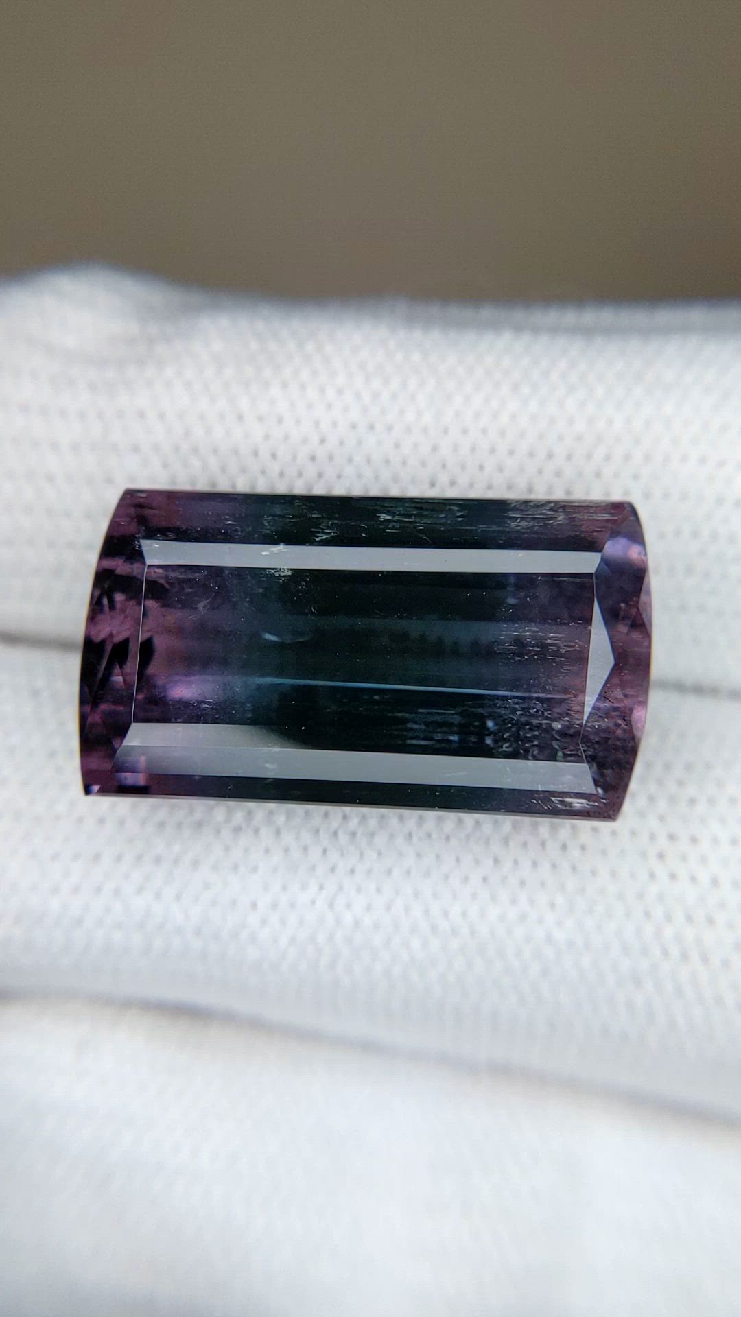 23.20 Ct. Bi Color Tourmaline from Mozambique Size Video