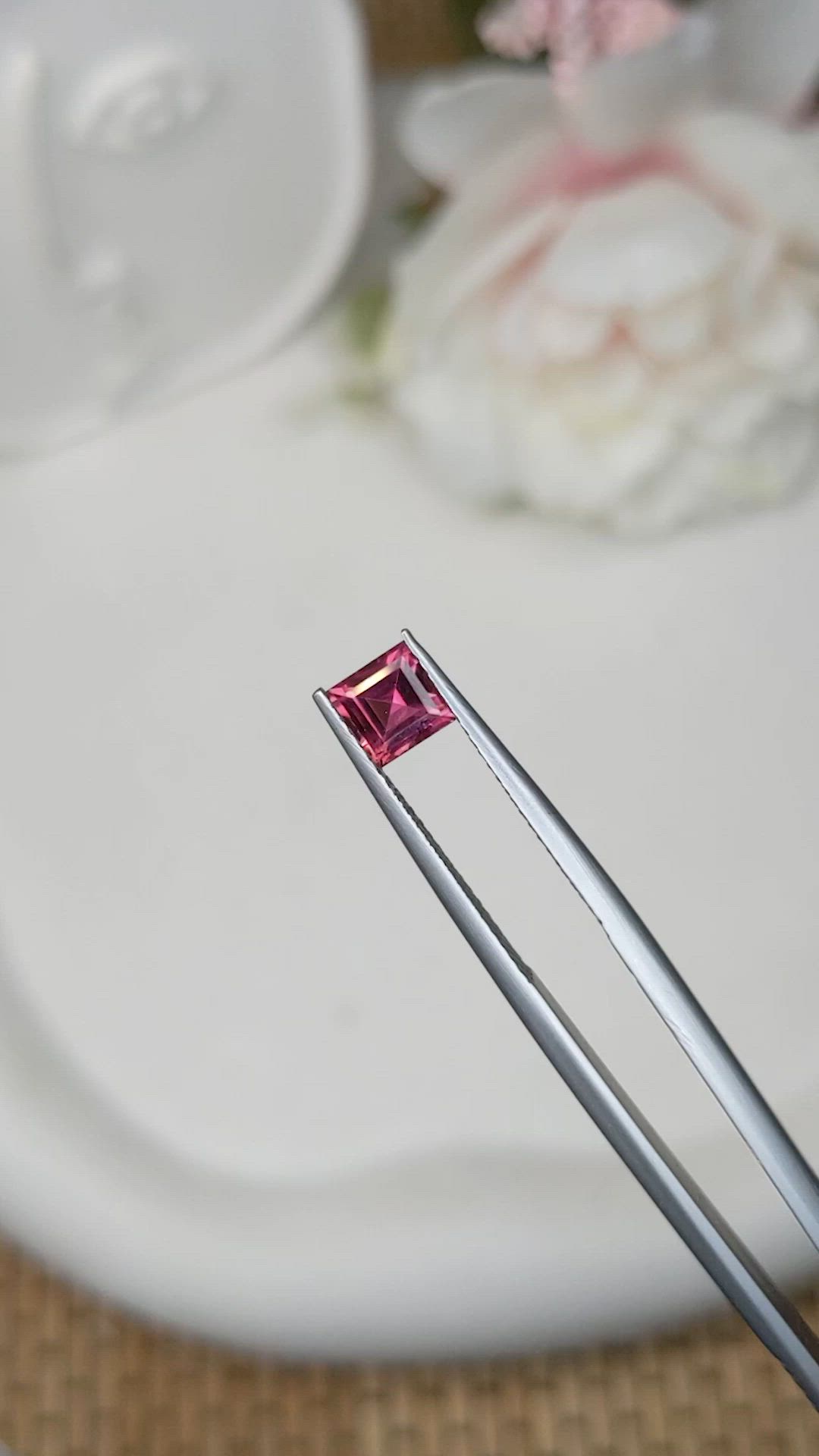 0.72 Ct. Pinkish Purple Garnet from Ceylon (Sri Lanka) Size Video