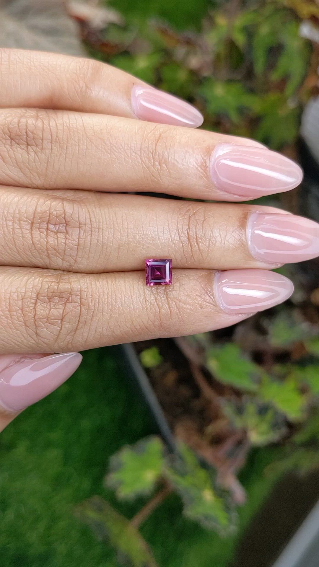 0.72 Ct. Pinkish Purple Garnet from Ceylon (Sri Lanka) Size Video