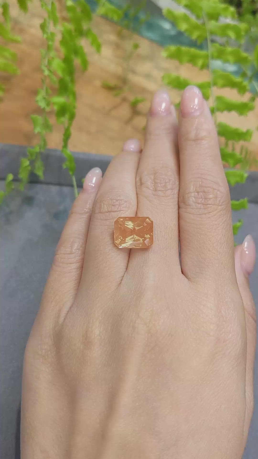 6.60 Ct. Peach Andesine from Africa Size Video