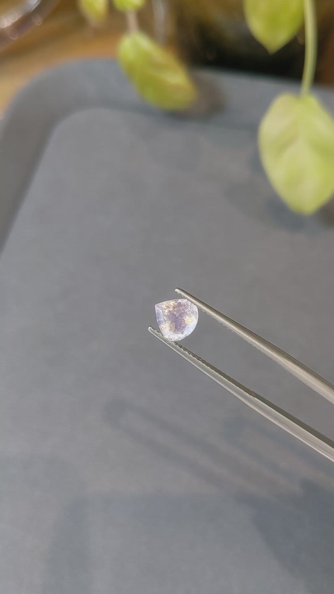 1.10 Ct. White Moonstone from Ceylon (Sri Lanka) Size Video