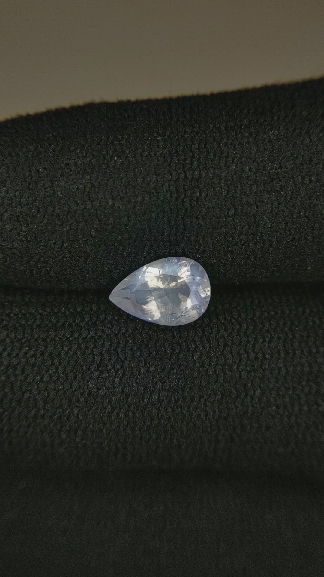 1.35 Ct. White Moonstone from Ceylon (Sri Lanka) Size Video