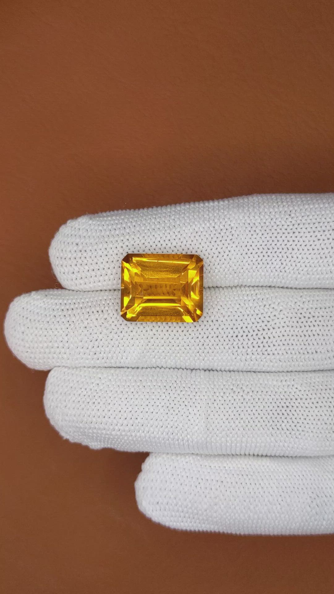 12.69 Ct. Yellowish Orange Citrine from Brazil Size Video