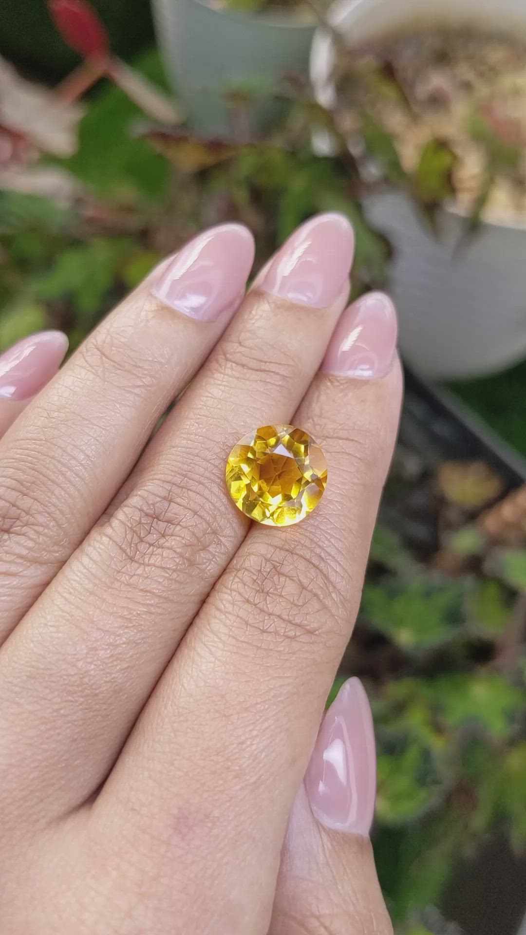 5.82 Ct. Yellow Citrine from Brazil Size Video