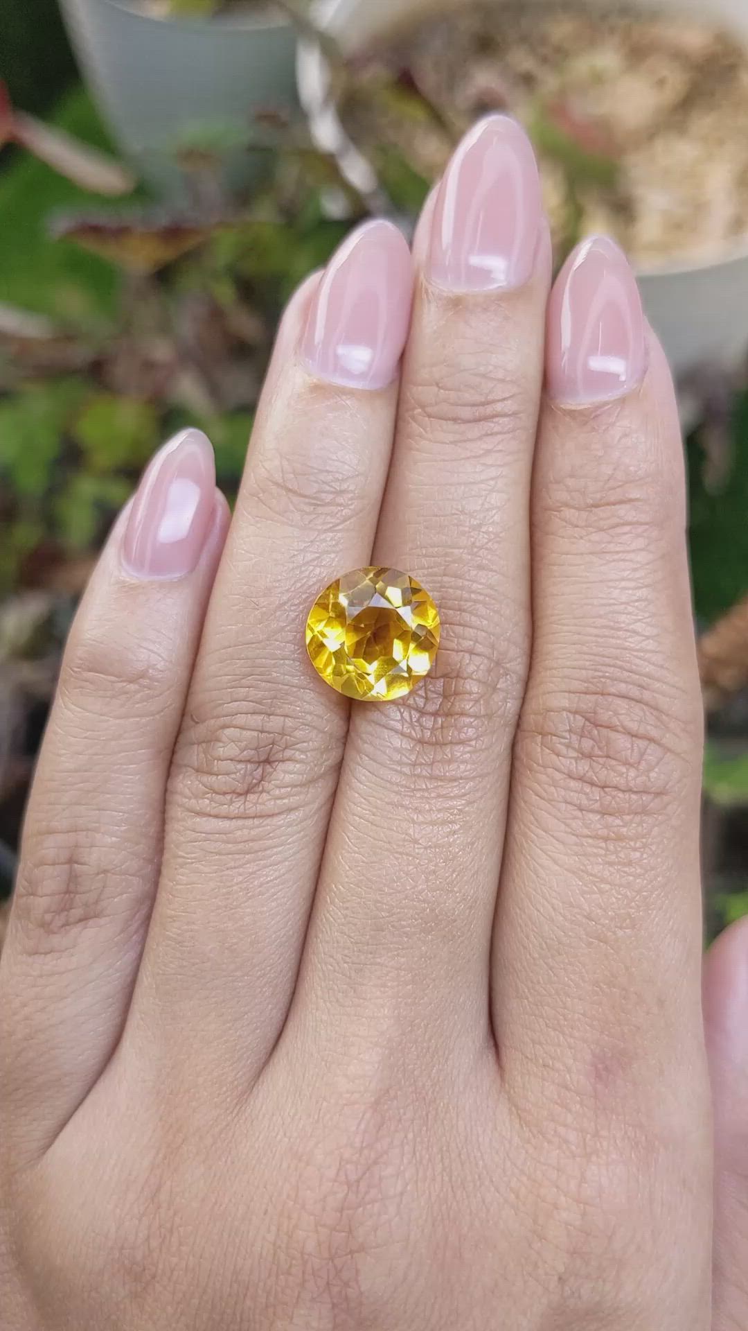 5.82 Ct. Yellow Citrine from Brazil Size Video