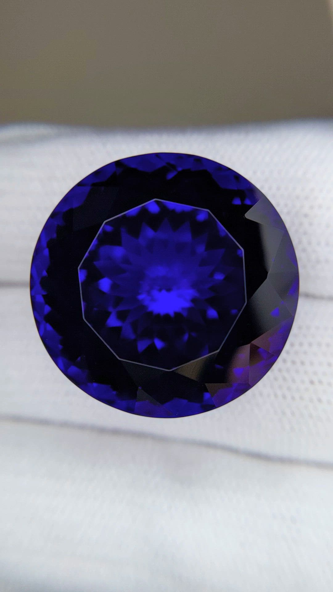 60.03 Ct. Violetish Blue Tanzanite from Tanzania Size Video