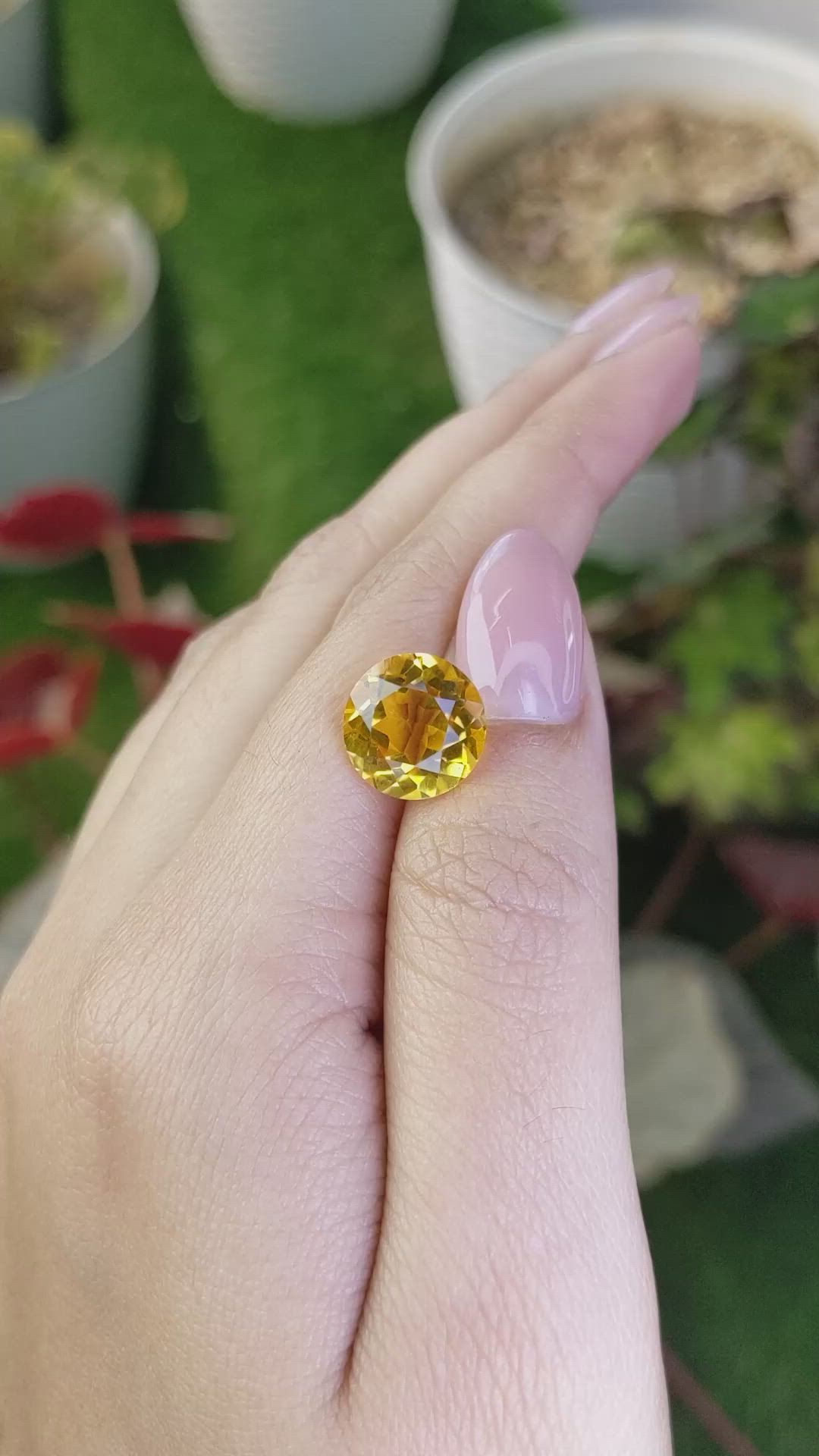 5.68 Ct. Yellow Citrine from Brazil Size Video
