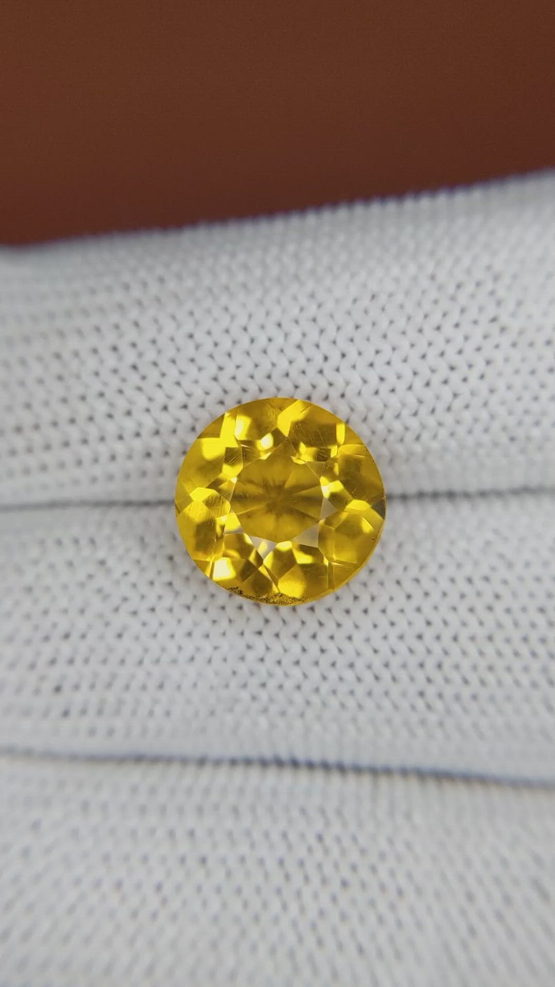 4.67 Ct. Yellow Citrine from Brazil Size Video