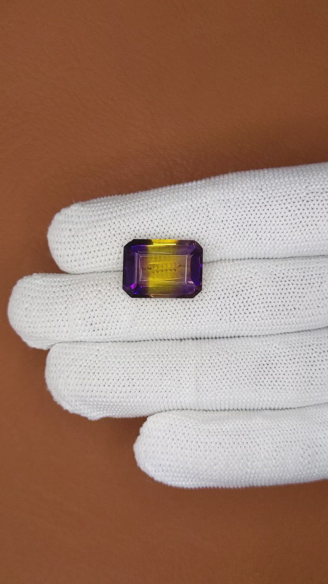 11.05 Ct. Bi Color Ametrine from Brazil Size Video