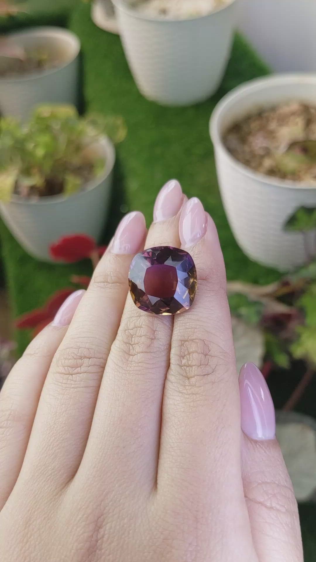 17.48 Ct. Bi Color Ametrine from Brazil Size Video