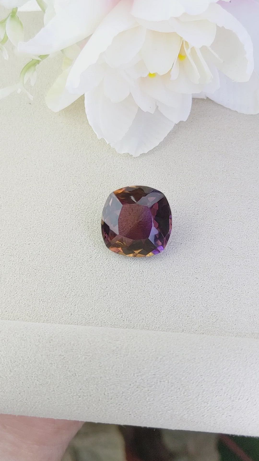 17.48 Ct. Bi Color Ametrine from Brazil Size Video