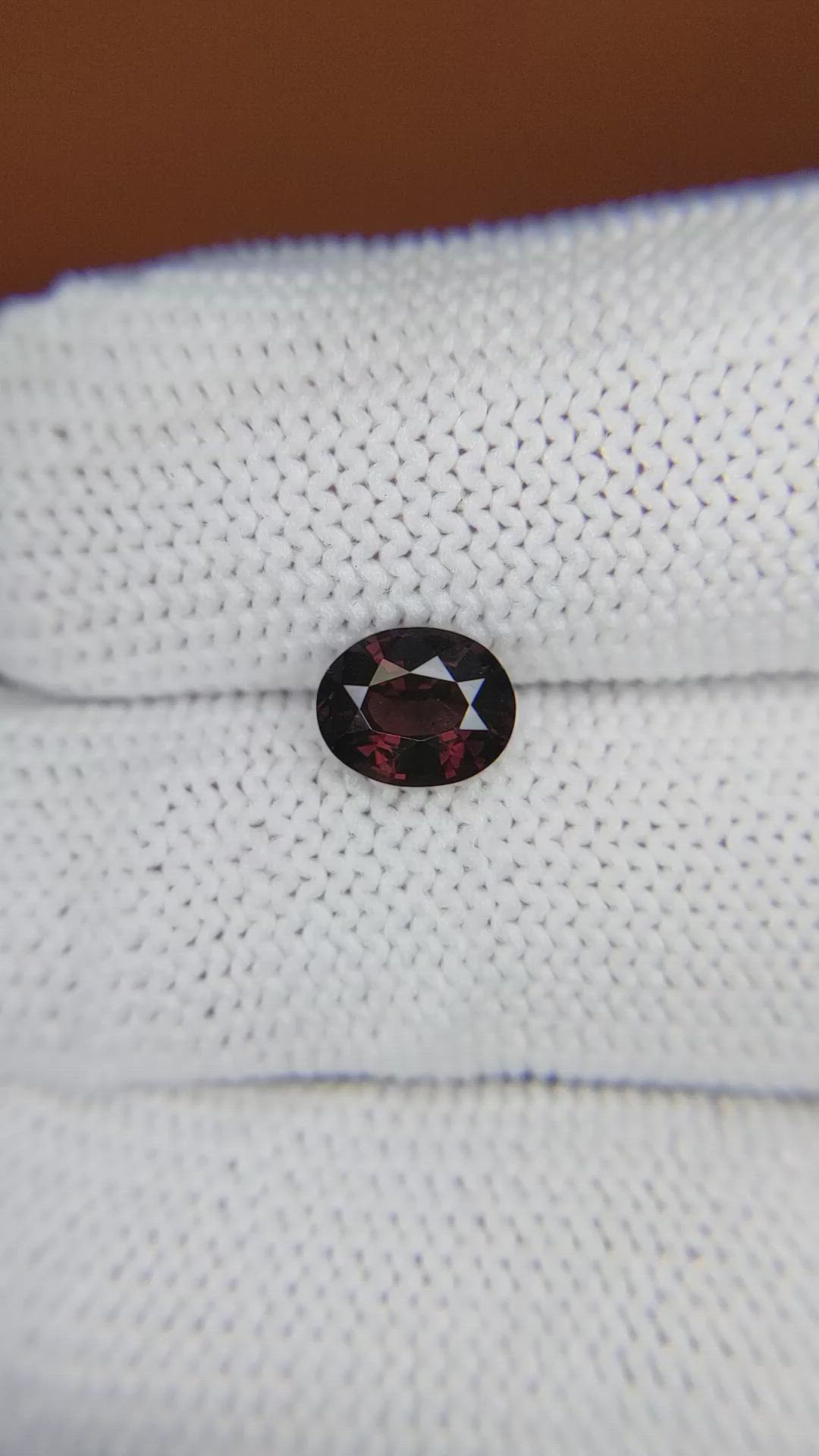 1.13 Ct. Red Spinel from Ceylon (Sri Lanka) Size Video