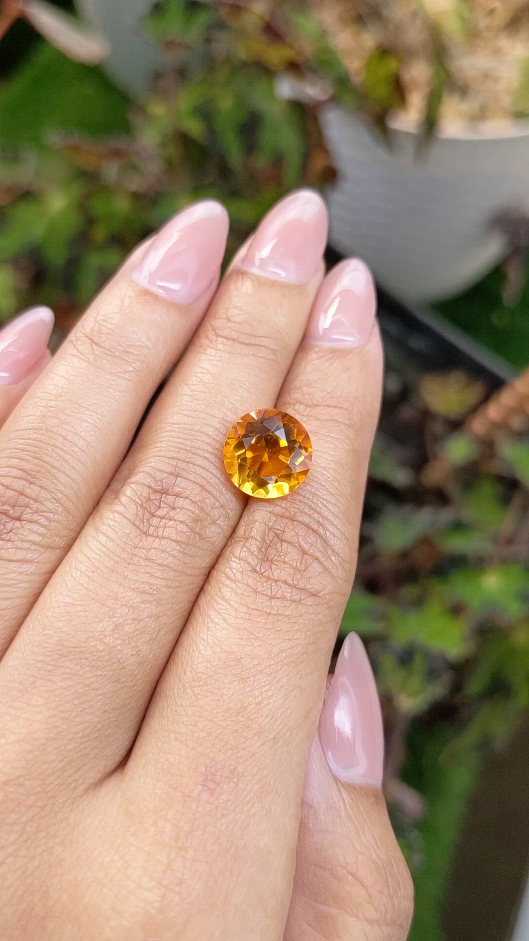 5.00 Ct. Yellow Citrine from Brazil Size Video