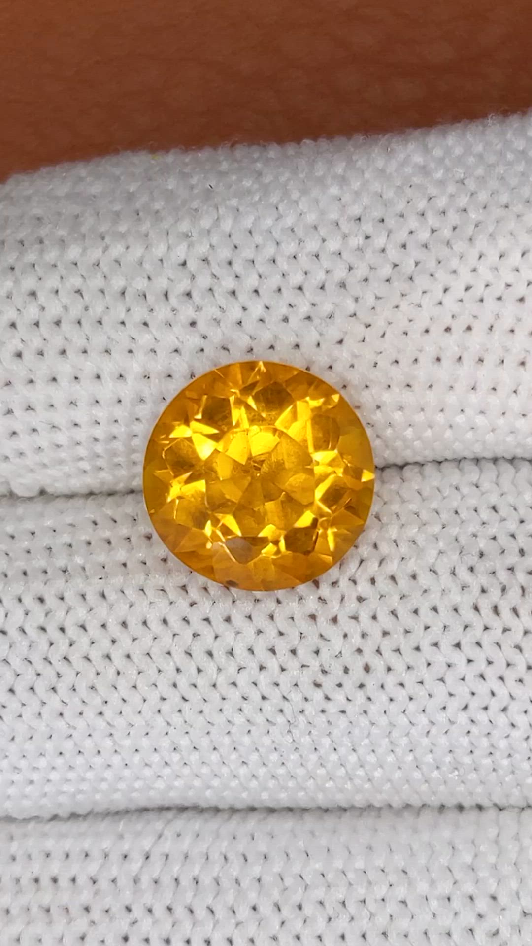 5.00 Ct. Yellow Citrine from Brazil Size Video