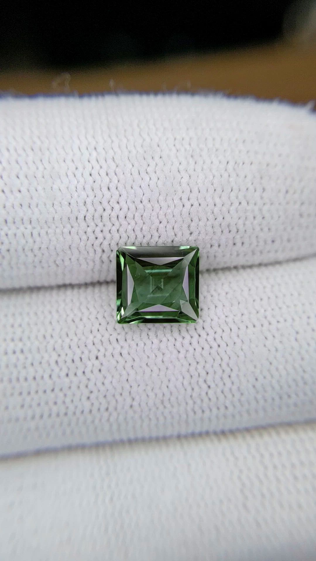 1.89 Ct. Alexandrite from Brazil Size Video