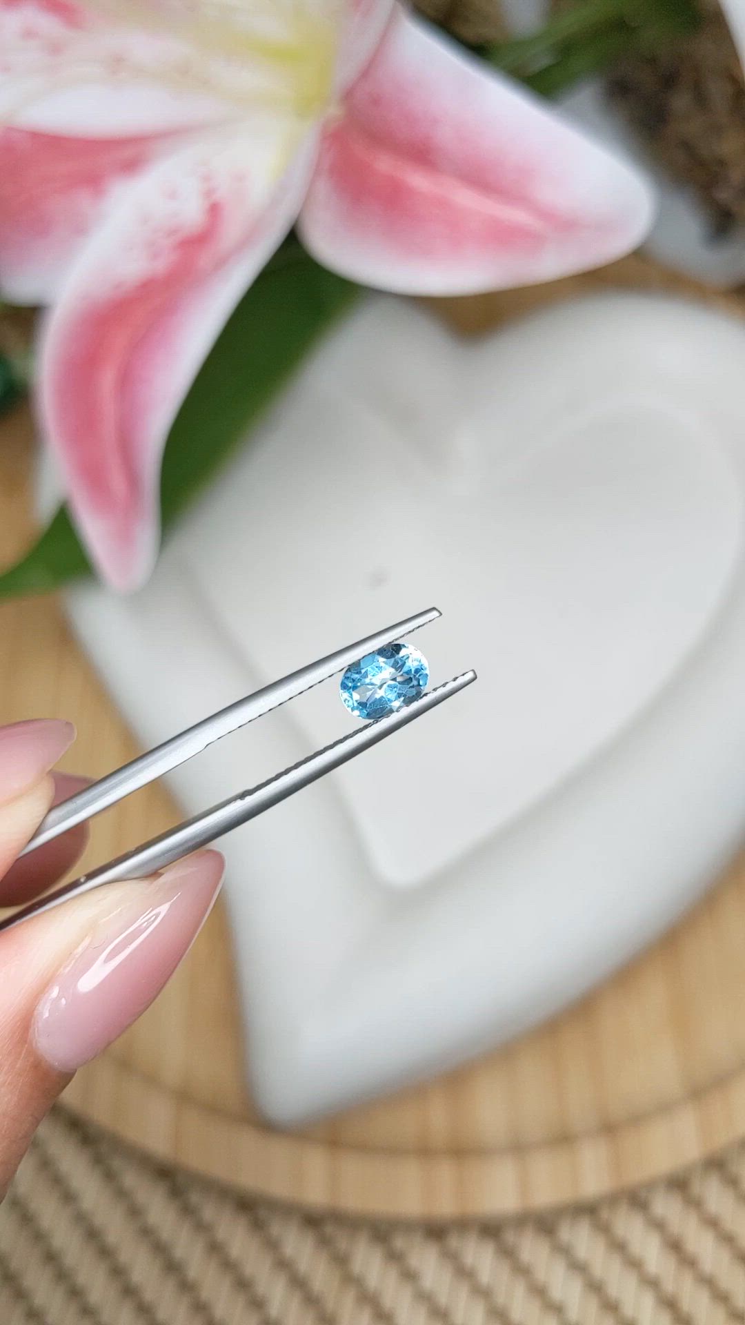 0.90 Ct. Blue Topaz from Brazil Size Video