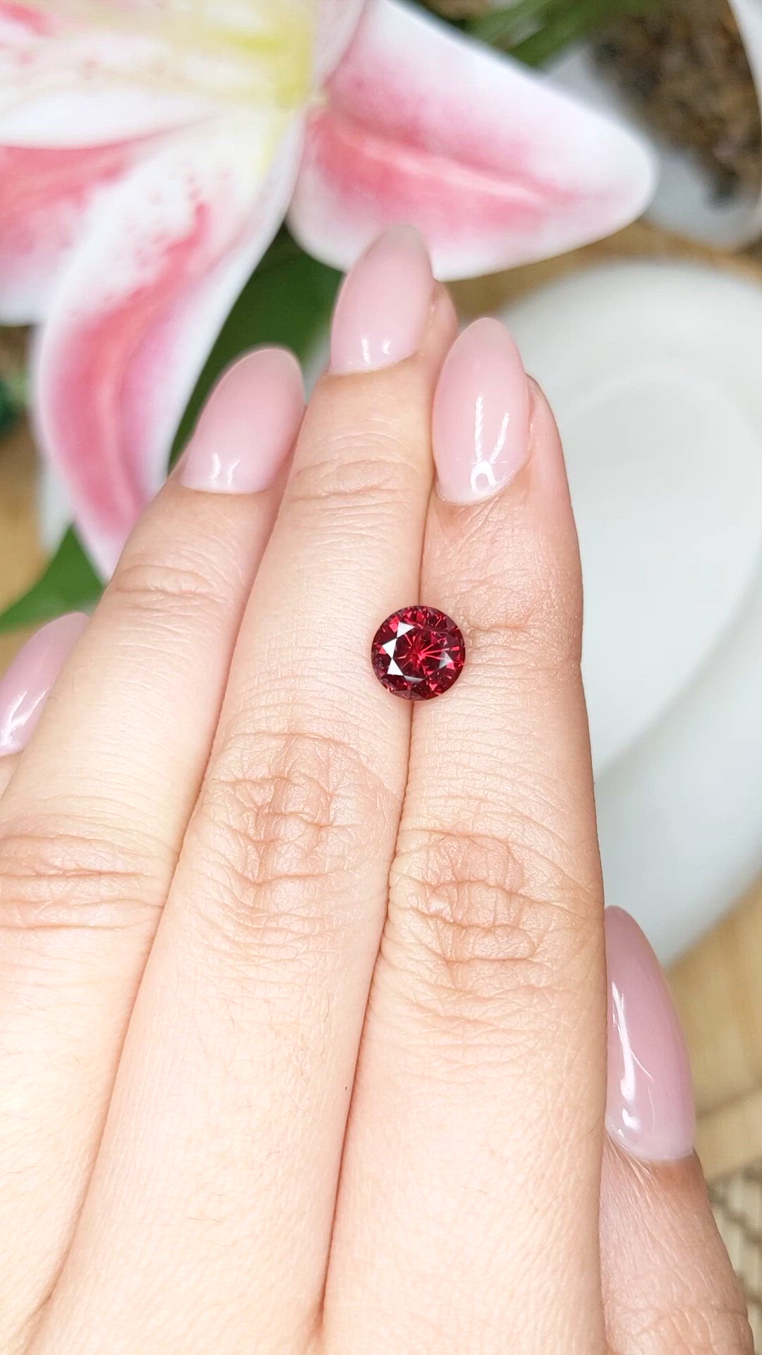 1.61 Ct. Red Garnet from Ceylon (Sri Lanka) Size Video