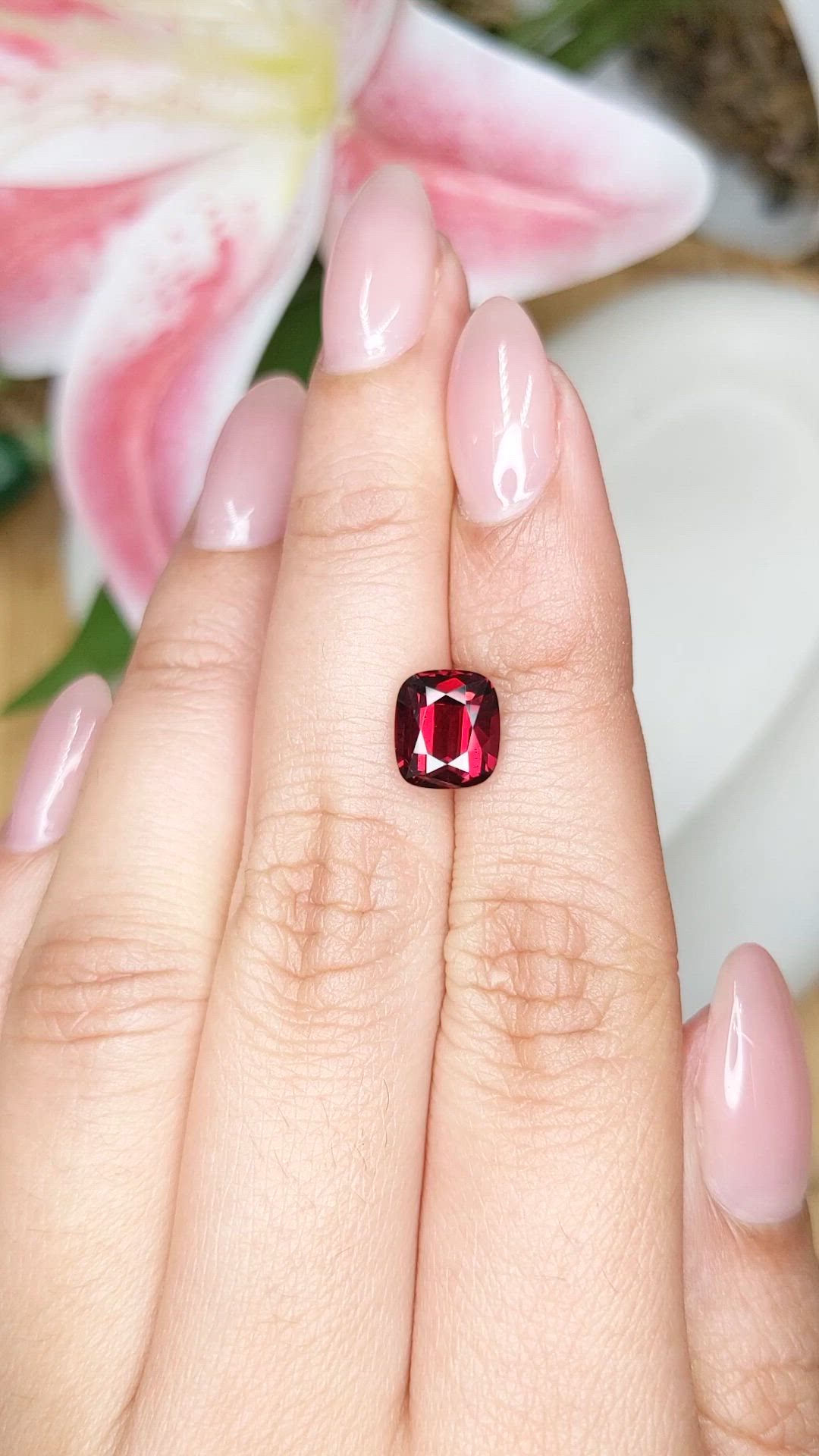 2.73 Ct. Red Garnet from Ceylon (Sri Lanka) Size Video