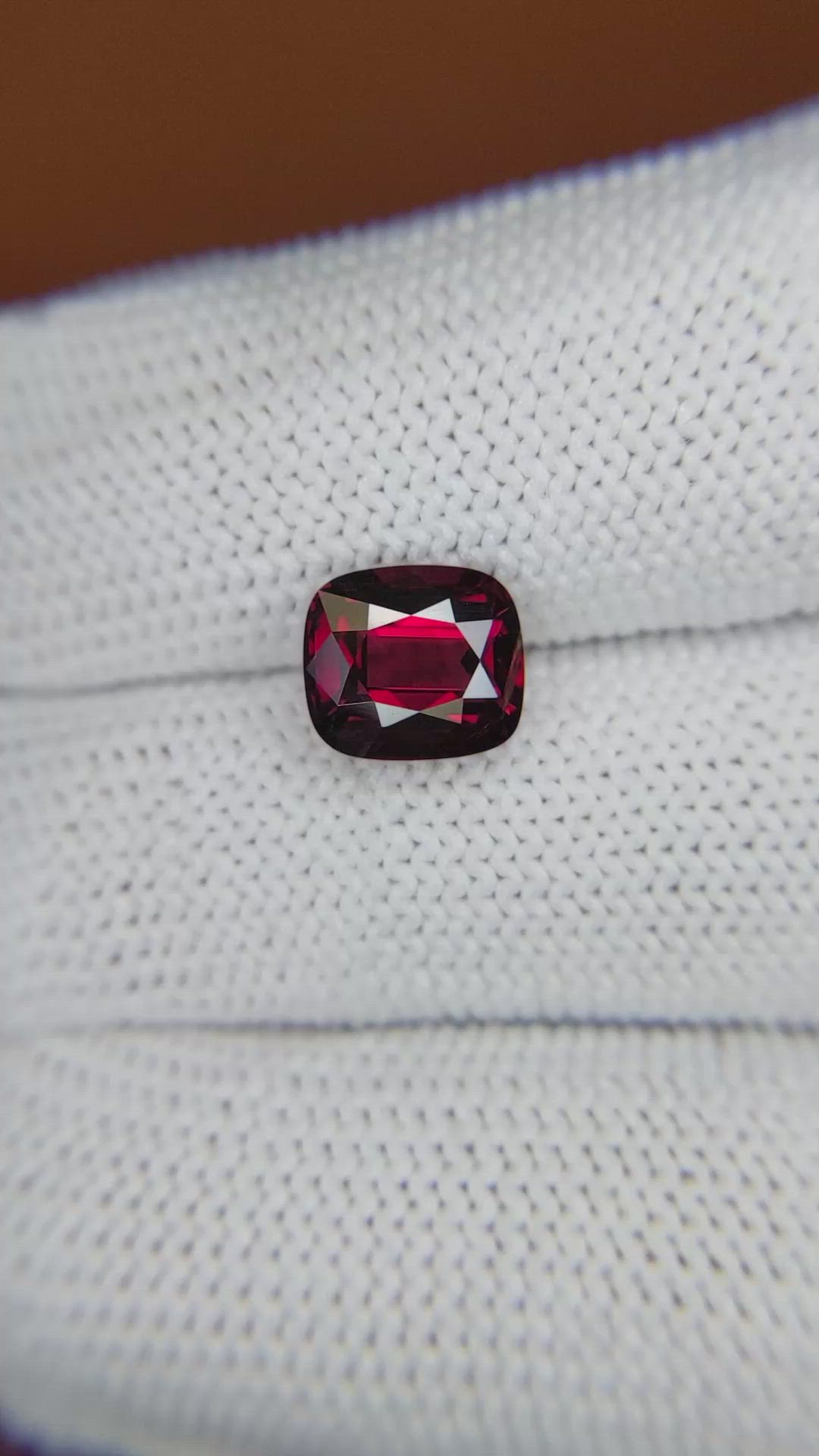 2.73 Ct. Red Garnet from Ceylon (Sri Lanka) Size Video