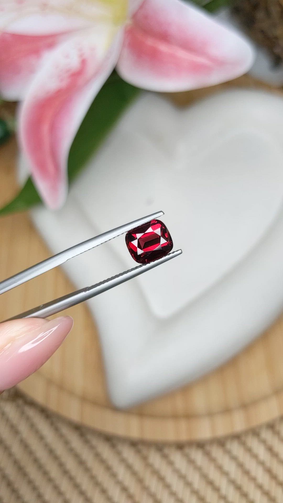2.73 Ct. Red Garnet from Ceylon (Sri Lanka) Size Video