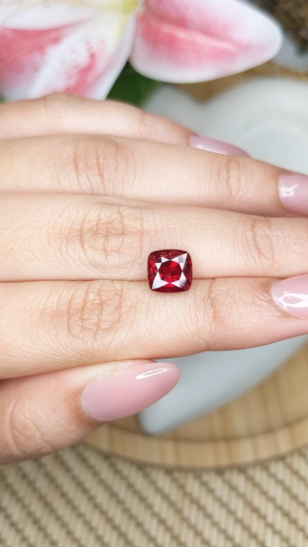 3.16 Ct. Purplish Pink Garnet from Ceylon (Sri Lanka) Size Video