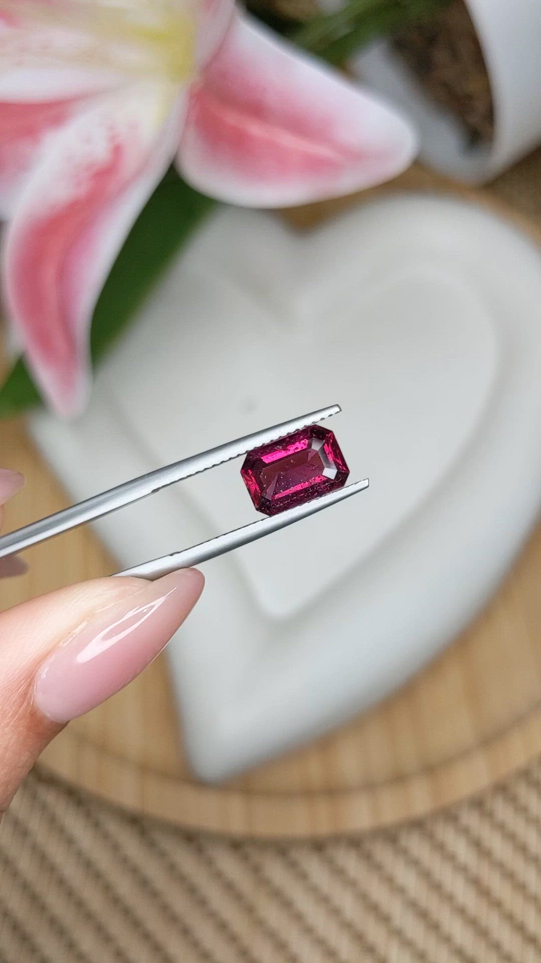 2.50 Ct. Pinkish Purple Rhodolite Garnet from Ceylon (Sri Lanka) Size Video