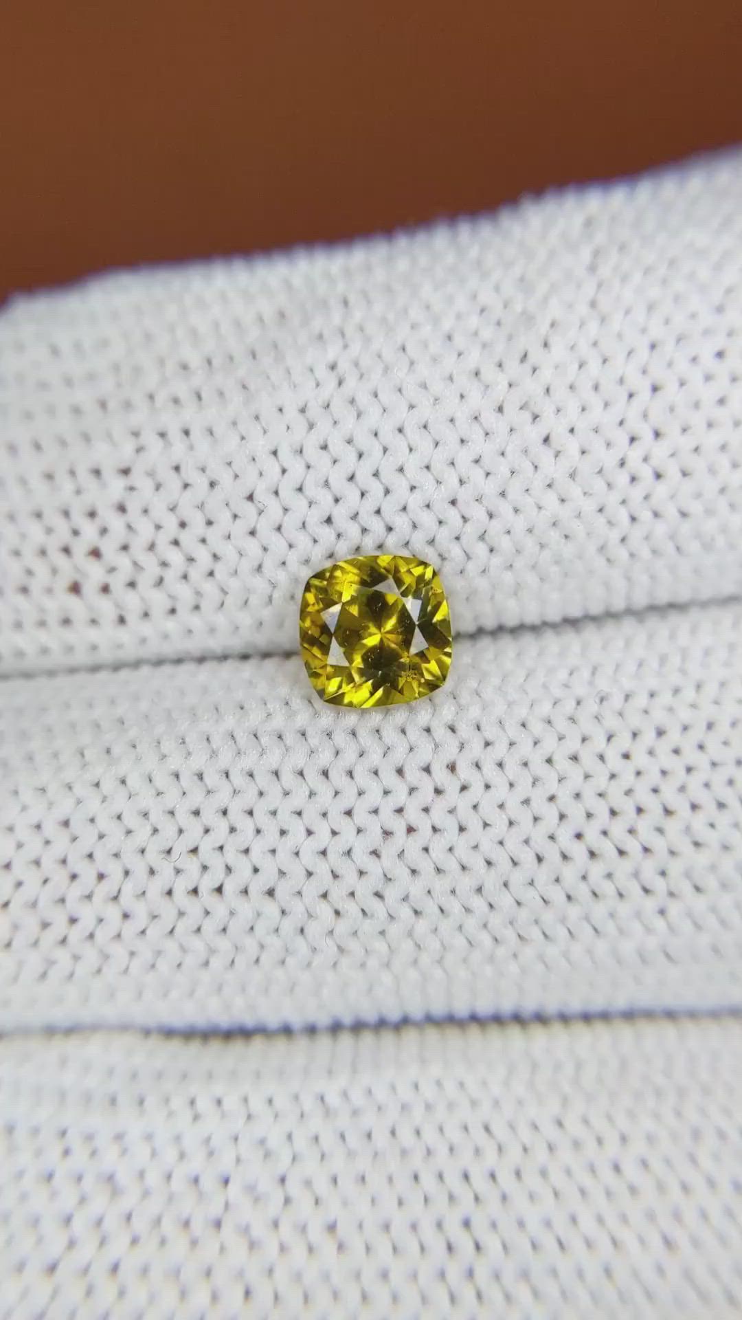 1.00 Ct. Greenish Yellow Chrysoberyl from Ceylon (Sri Lanka) Size Video