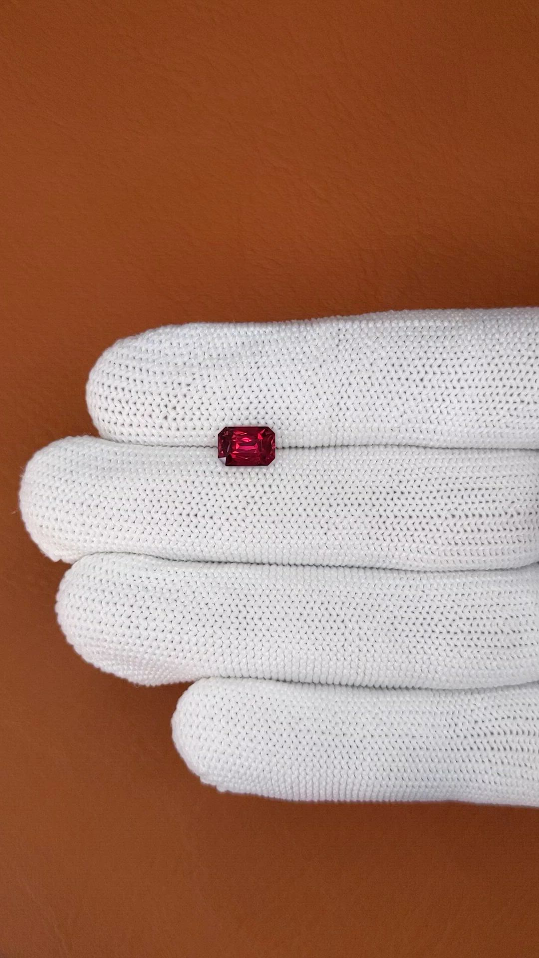 1.59 Ct. Purplish Red Rhodolite Garnet from Ceylon (Sri Lanka) Size Video