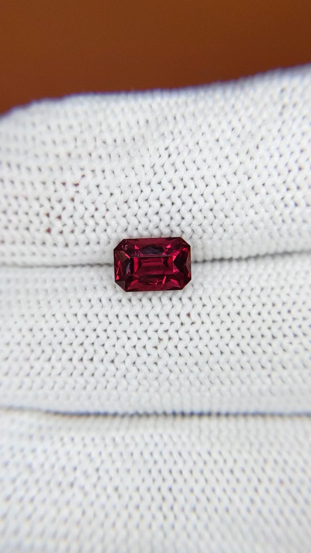 1.59 Ct. Purplish Red Rhodolite Garnet from Ceylon (Sri Lanka) Size Video