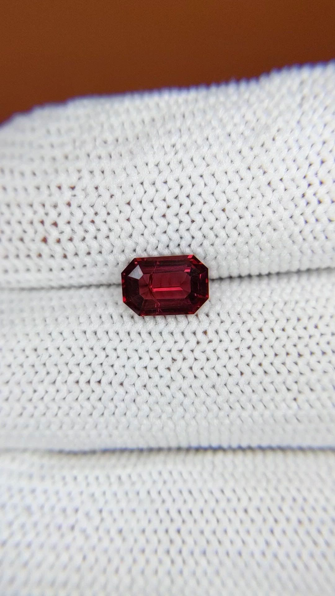 1.22 Ct. Purplish Red Rhodolite Garnet from Ceylon (Sri Lanka) Size Video