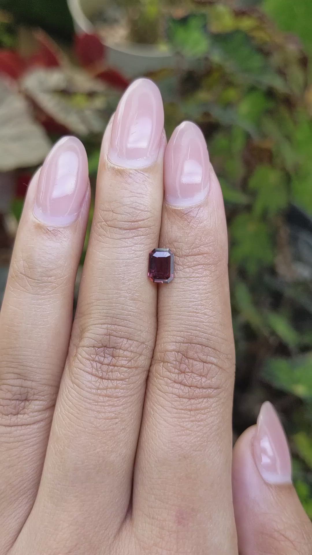 0.68 Ct. Purplish Red Rhodolite Garnet from Ceylon (Sri Lanka) Size Video