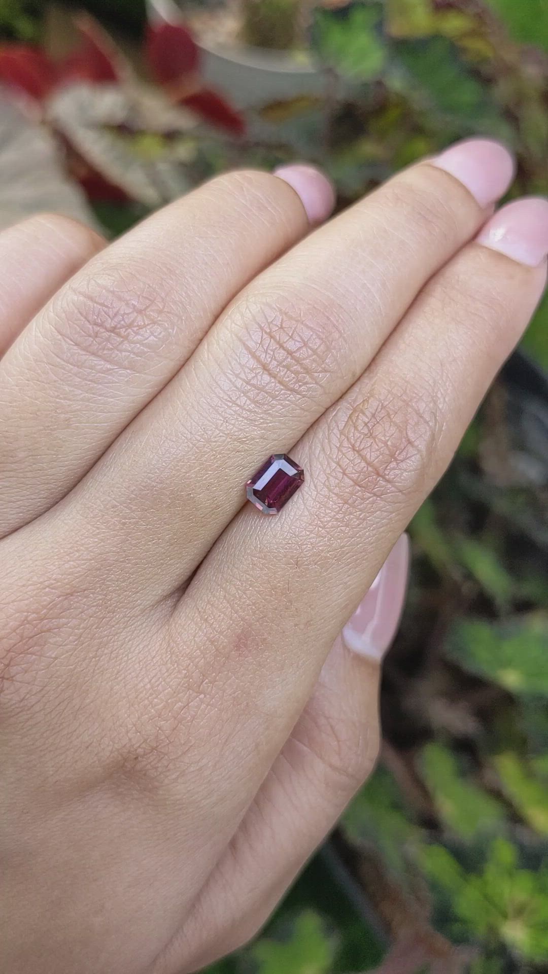 0.68 Ct. Purplish Red Rhodolite Garnet from Ceylon (Sri Lanka) Size Video
