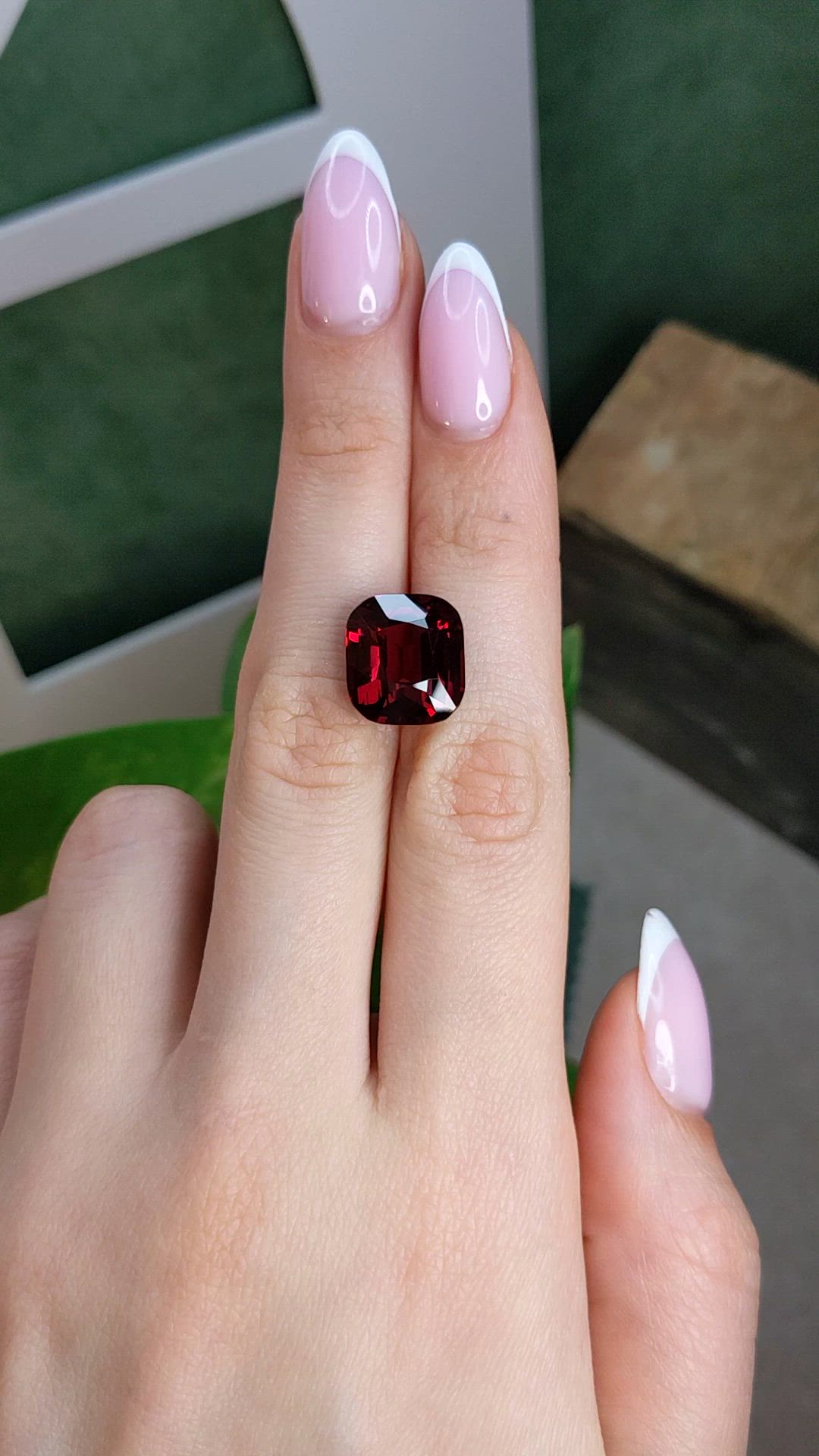 13.14 Ct. Red Garnet from Ceylon (Sri Lanka) Size Video
