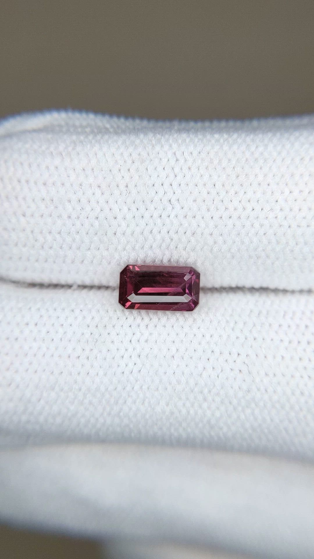 1.18 Ct. Reddish Pink Malaya Garnet from Tanzania Size Video