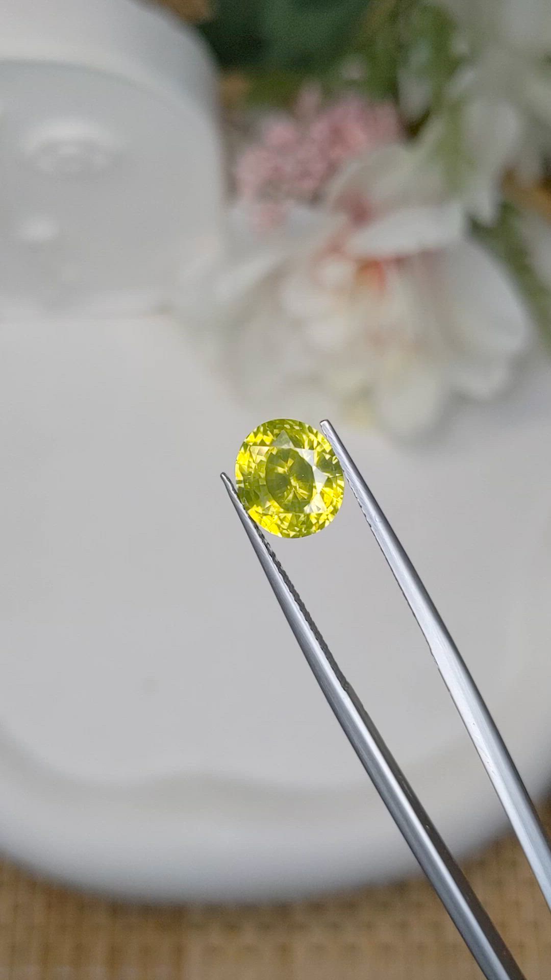 4.67 Ct. Yellowish Green Zircon from Ceylon (Sri Lanka) Size Video