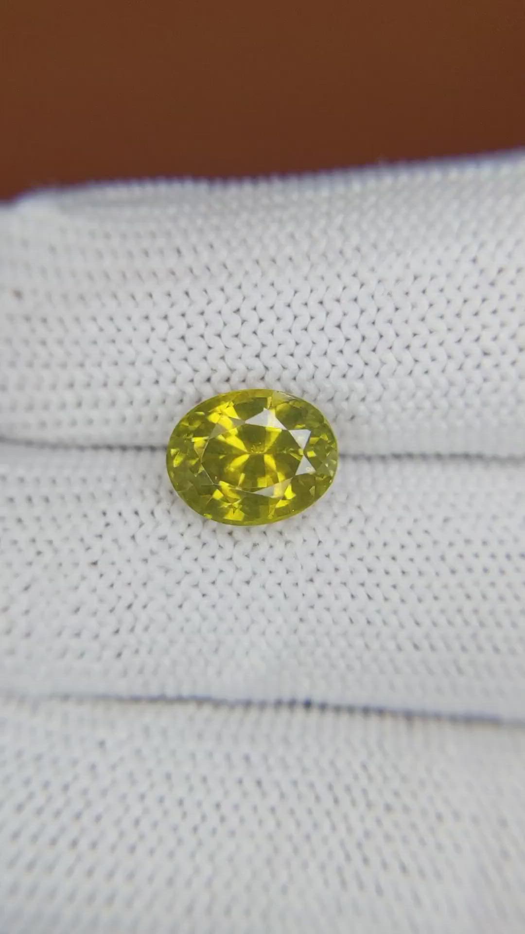 4.25 Ct. Greenish Yellow Zircon from Ceylon (Sri Lanka) Size Video