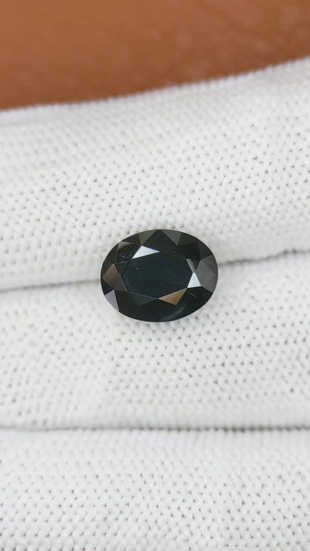 4.67 Ct. Blue Cobalt Spinel from Ceylon (Sri Lanka) Size Video