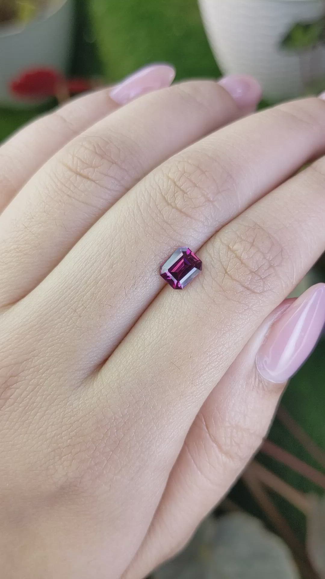 1.09 Ct. Pinkish Purple Rhodolite Garnet from Ceylon (Sri Lanka) Size Video