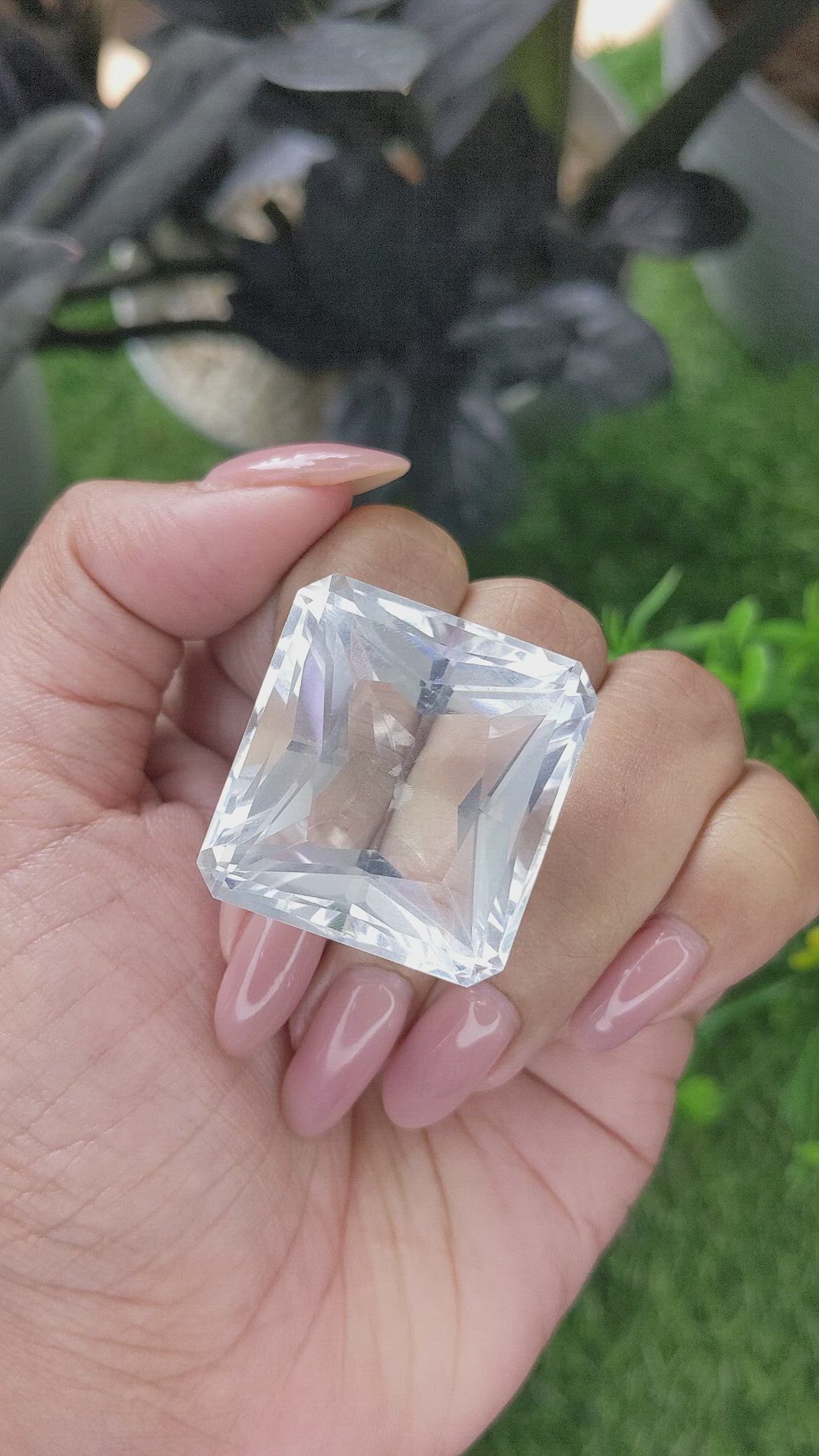111.72 Ct. White Quartz Size Video