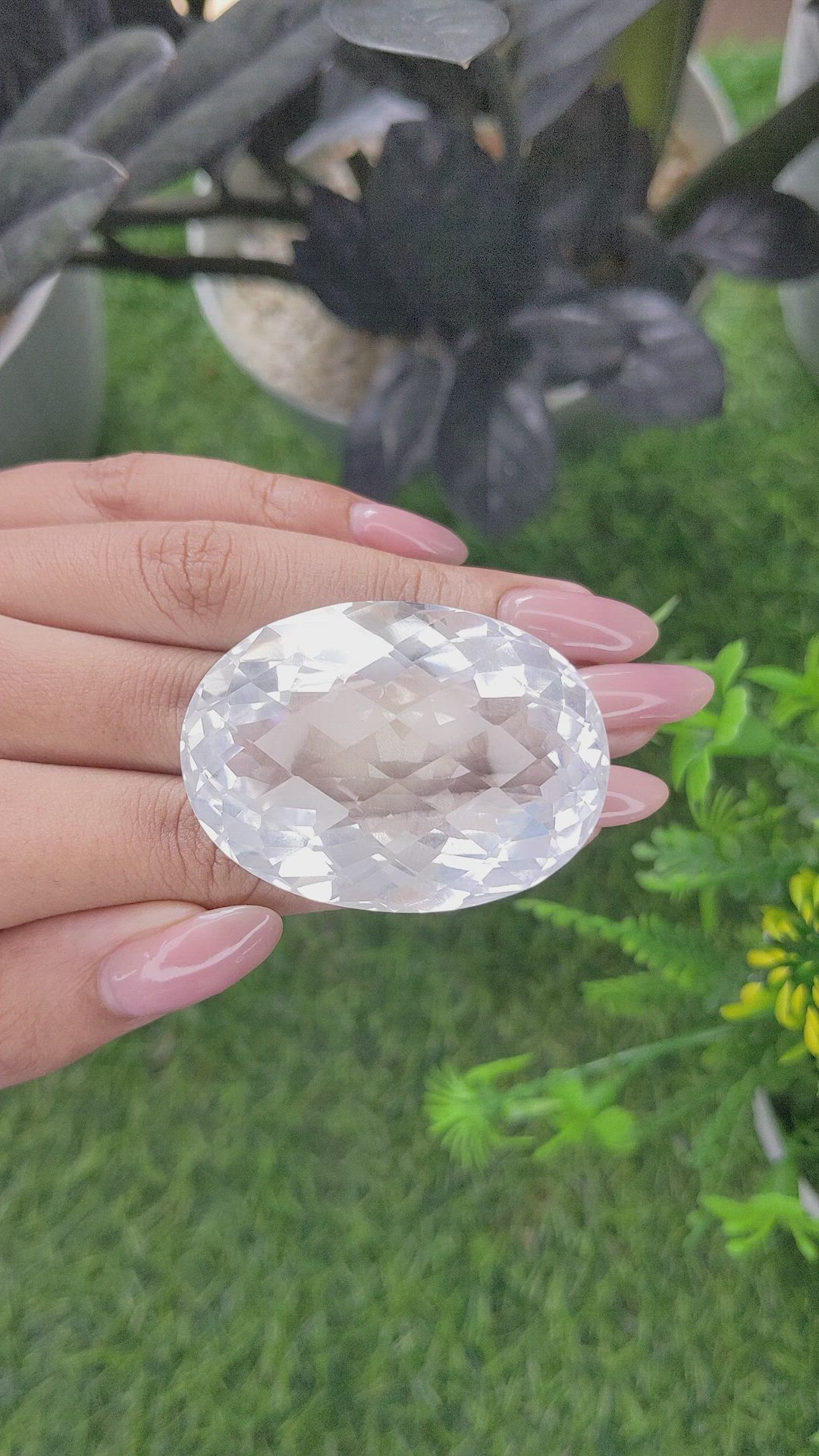 181.47 Ct. White Quartz Size Video