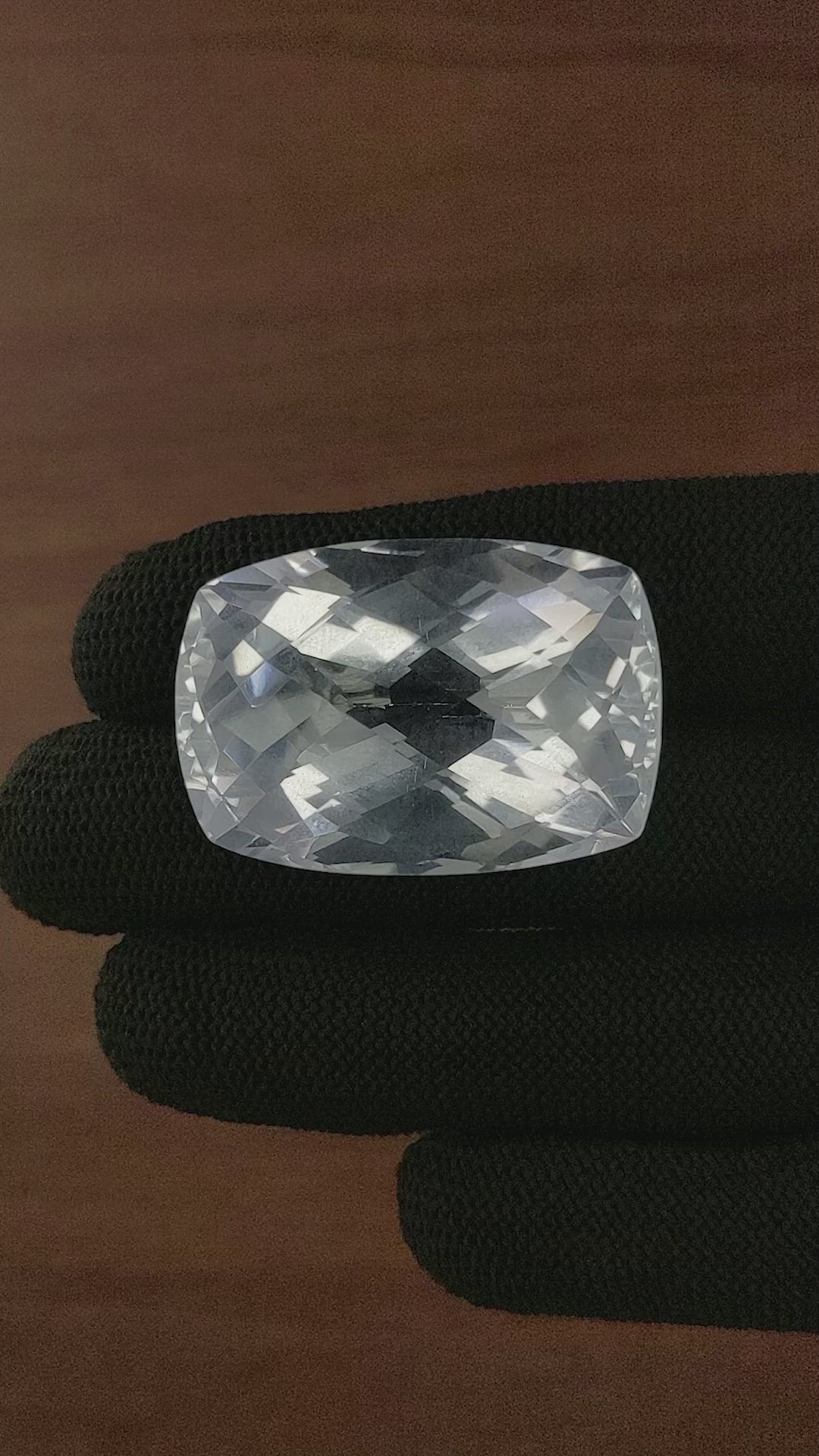 110.34 Ct. White Quartz Size Video