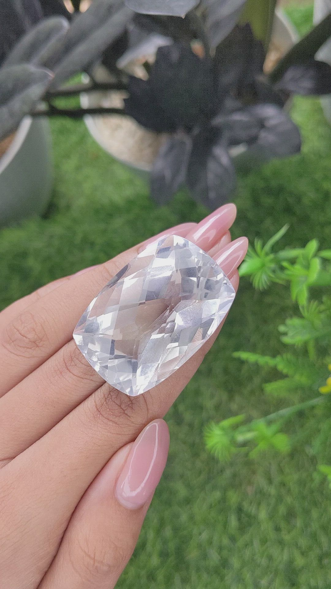 110.34 Ct. White Quartz Size Video