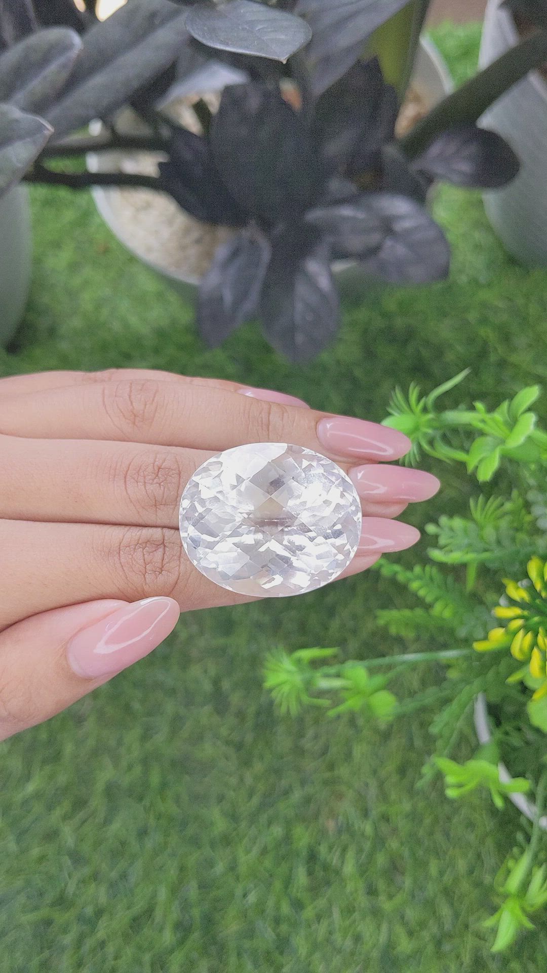 98.76 Ct. White Quartz Size Video