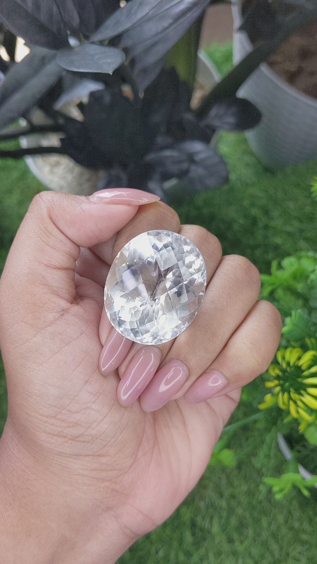 98.76 Ct. White Quartz Size Video