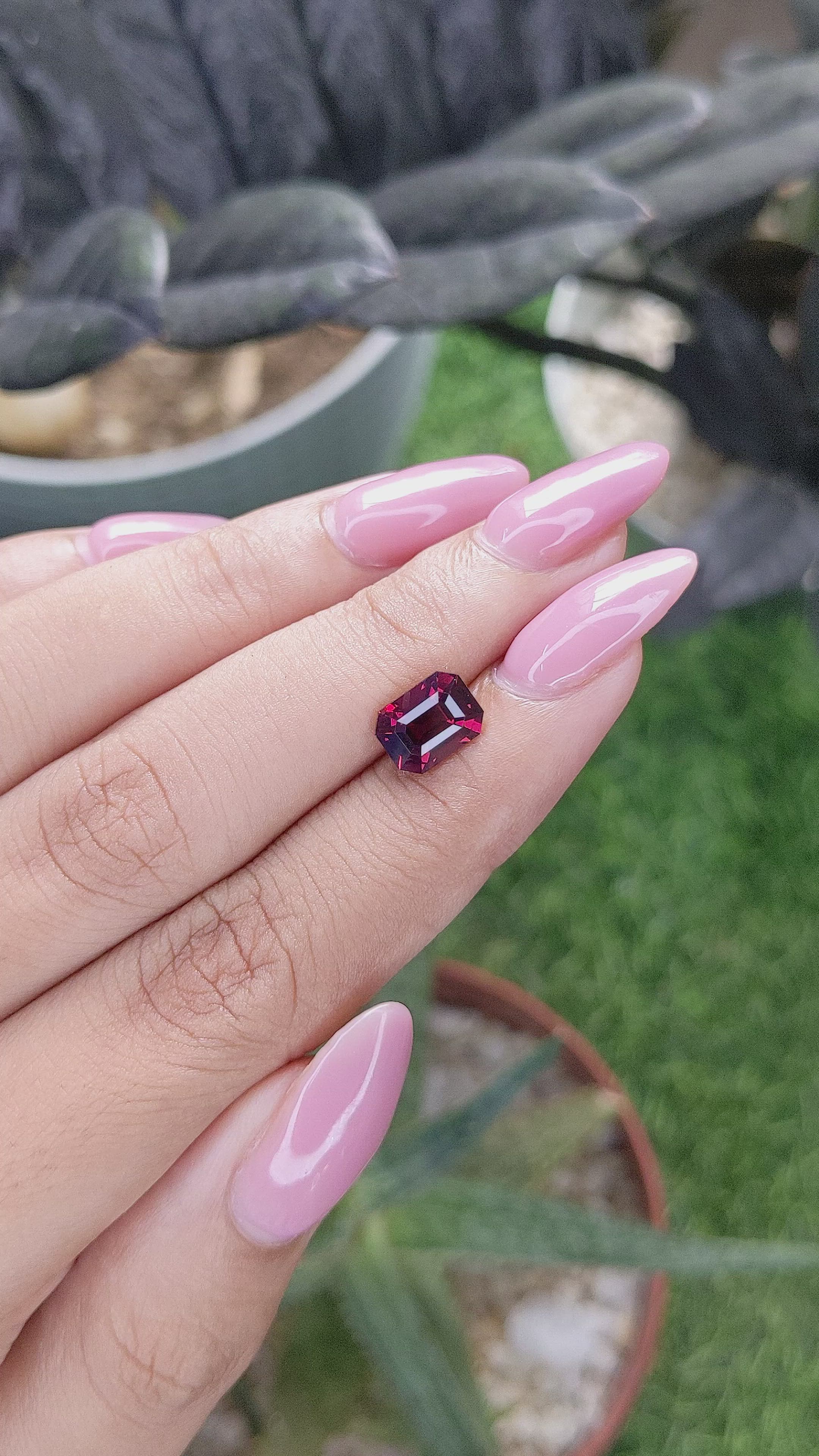 2.23 Ct. Red Rhodolite Garnet from Ceylon (Sri Lanka) Size Video