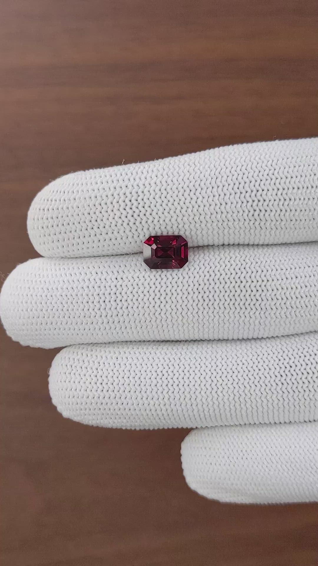2.23 Ct. Red Rhodolite Garnet from Ceylon (Sri Lanka) Size Video